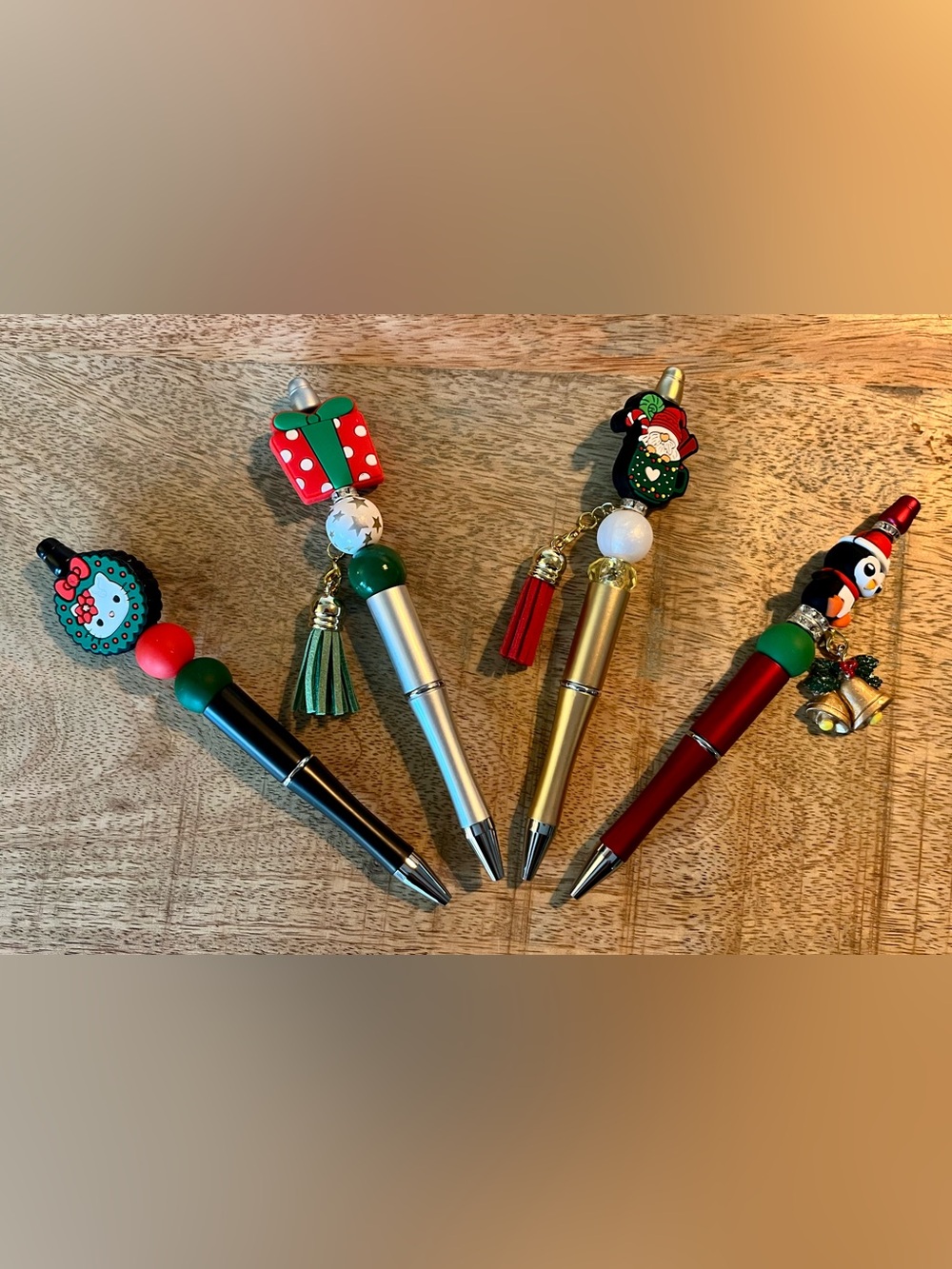 NEW & Handmade Set of 4 Beaded Pens - Holiday Christmas